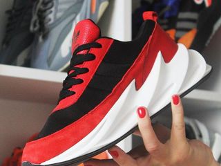 Adidas Sharks Black Red & Black Unisex foto 1