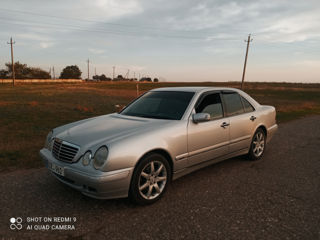 Mercedes E-Class