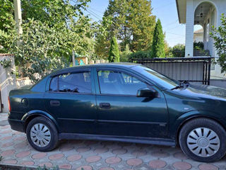 Opel Astra foto 4