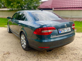 Skoda Superb foto 5