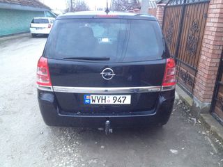 Opel Zafira foto 6