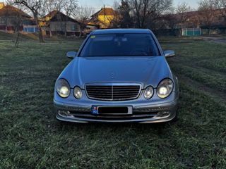 Mercedes E-Class