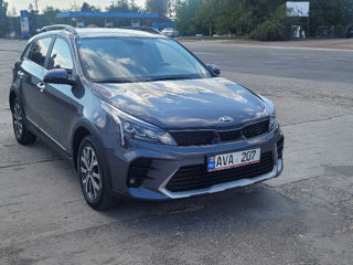 KIA Rio X-Line