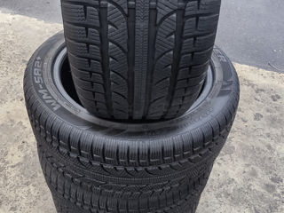 Cooper 245/45 R 17 foto 1