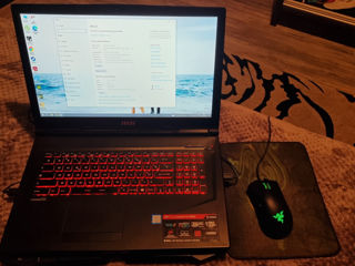 MSI Leopard 8RE