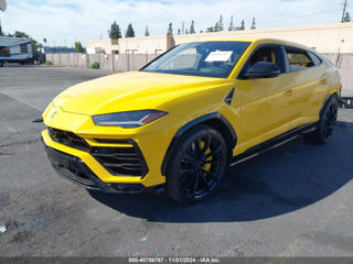 Lamborghini Urus foto 3