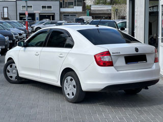 Skoda Rapid foto 3