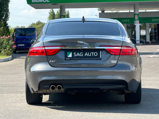 Jaguar XF foto 5