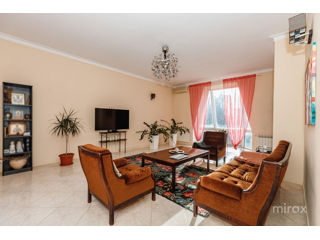 Apartament cu 4 camere, 194 m², Centru, Chișinău foto 2