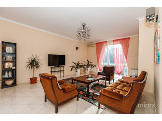 Apartament cu 4 camere, 194 m², Centru, Chișinău foto 3