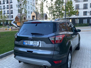 Ford Kuga foto 5