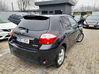 Toyota Auris foto 6