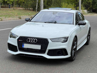 Audi RS7 фото 2