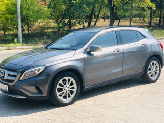 Mercedes GLA