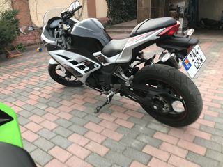 Kawasaki ninja ex300 foto 5