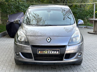 Renault Scenic foto 2