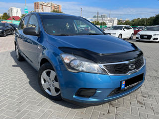 KIA Ceed foto 4