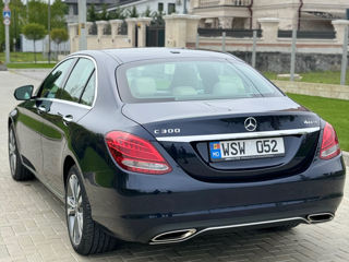 Mercedes C-Class foto 5