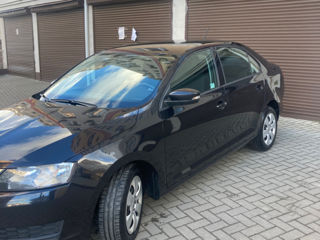 Skoda Rapid foto 2