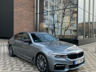 BMW 5 Series foto 1