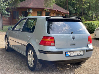 Volkswagen Golf foto 5