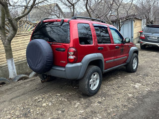 Jeep Cherokee foto 2