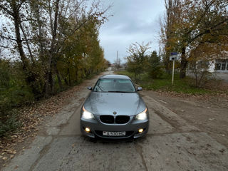 BMW 5 Series foto 3