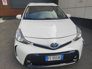 Toyota Prius + foto 1