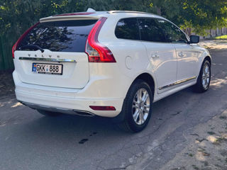 Volvo XC60 foto 3