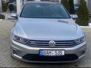 Volkswagen Passat foto 3