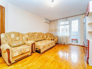 Apartament cu 2 camere, 55 m², Botanica, Chișinău foto 5