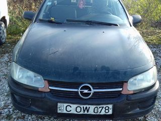 Opel Omega foto 1