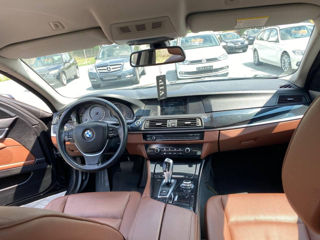 BMW 5 Series foto 6