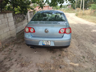 Volkswagen Passat foto 4