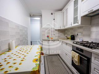 Apartament cu 5 camere sau mai multe, 100 m², Ciocana, Chișinău foto 2