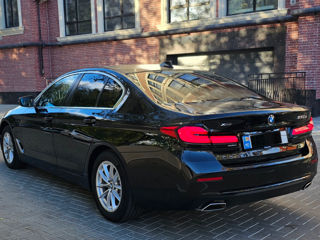 BMW 5 Series foto 8