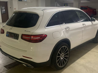 Mercedes GLC foto 3