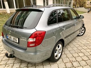 Skoda Fabia foto 2