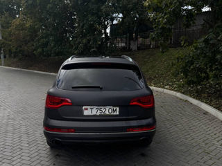 Audi Q7 foto 6