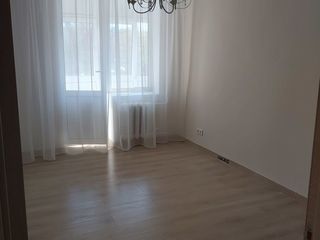 2 camere, 50 m2,  str. Vasile Lupu foto 3