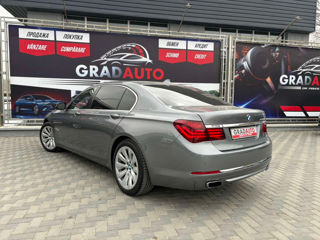 BMW 7 Series foto 7