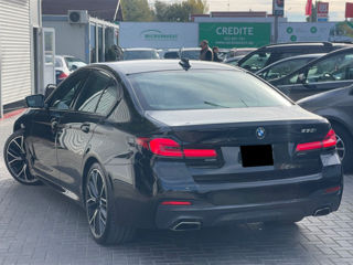 BMW 5 Series foto 4