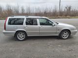 Volvo V70 foto 1