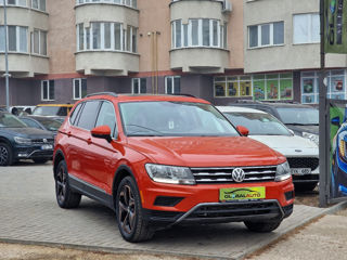 Volkswagen Tiguan foto 3