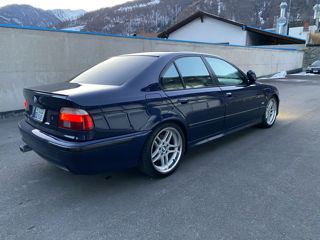 BMW 5 Series foto 7