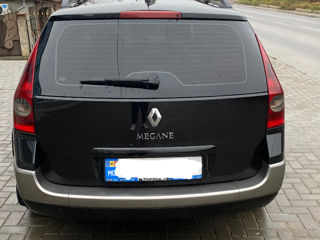 Renault Megane foto 2