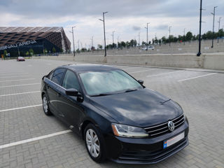 Volkswagen Jetta foto 2