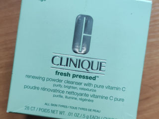 новая упаковка Clinique с витамином С foto 2
