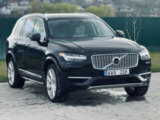 Volvo XC90 foto 1