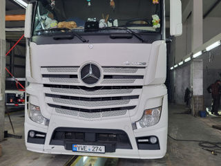 Mercedes Mercedes actros 1845 фото 2